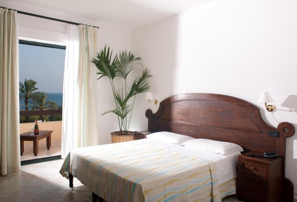 Hotel Mediterraneo Santa Maria Navarrese Habitación foto
